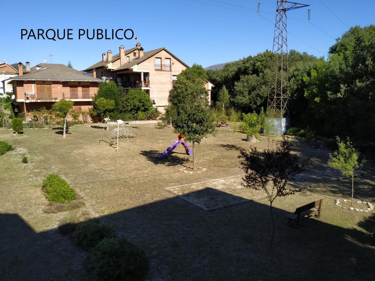 Apartamento Sallan Ainsa Ordesa Zona Zero 外观 照片
